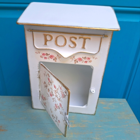 Ashland Vintage Reproduction Metal Mailbox Floral Tea Garden NWT New with Tag - Picture 2 of 13